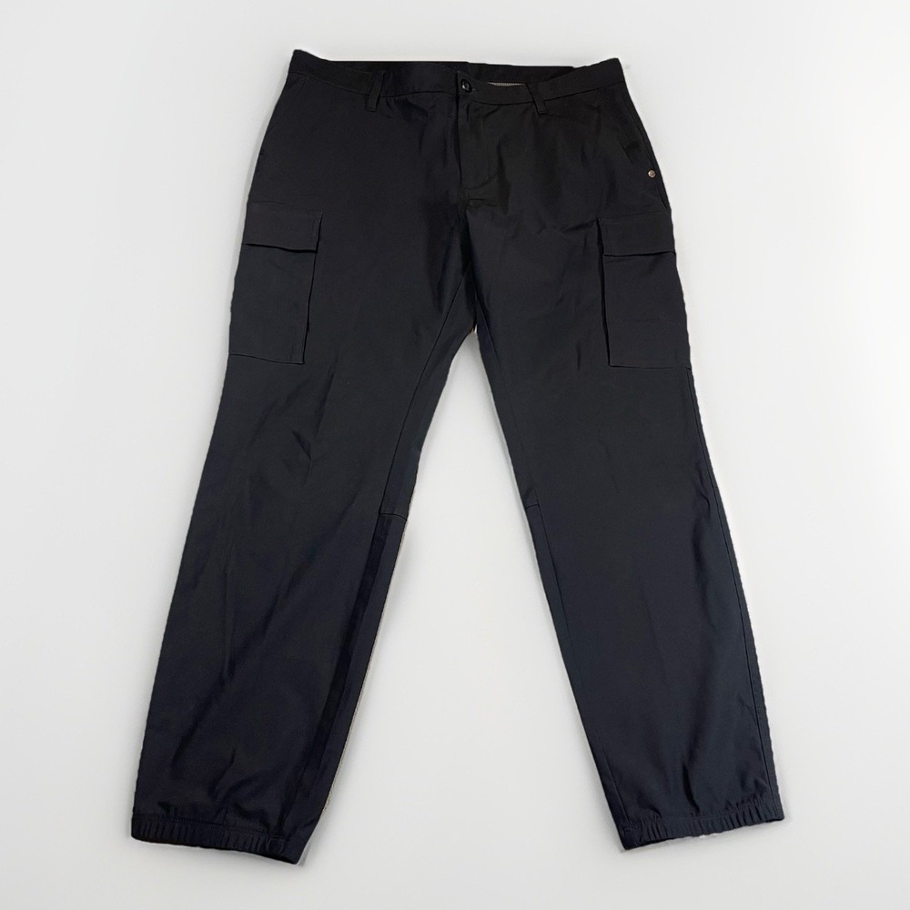 Vuori Meta Cargo Pant Mens 36x30‎ Black Athletic Fit Performance Stretch *FLAW*